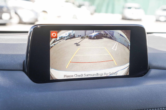 Used 2020 MAZDA CX-5 Touring FWD image 32