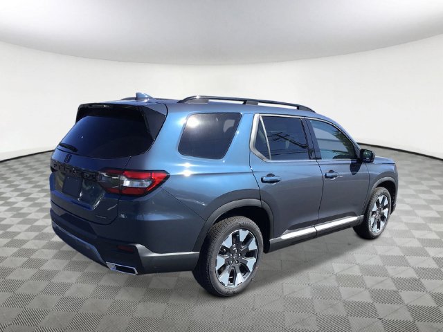 New 2026 Honda Pilot Touring image 5