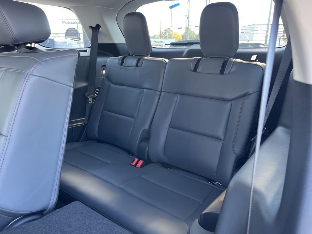 New 2026 Ford Explorer Active w/ Active Comfort Package image 19