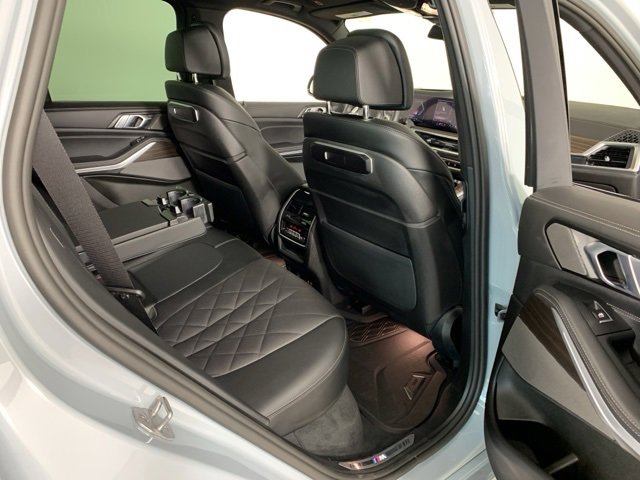 Used 2026 BMW X5 xDrive50e w/ M Sport Package image 27