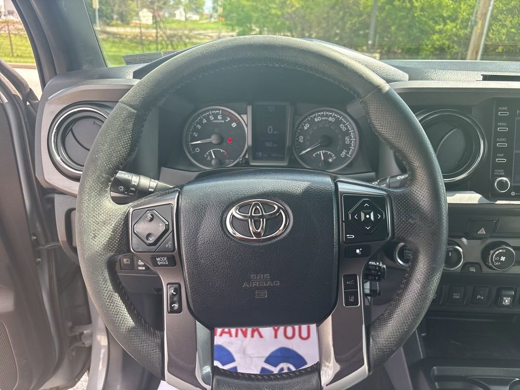 Used 2020 Toyota Tacoma TRD Off-Road w/ Technology Package AWD/4WD image 17