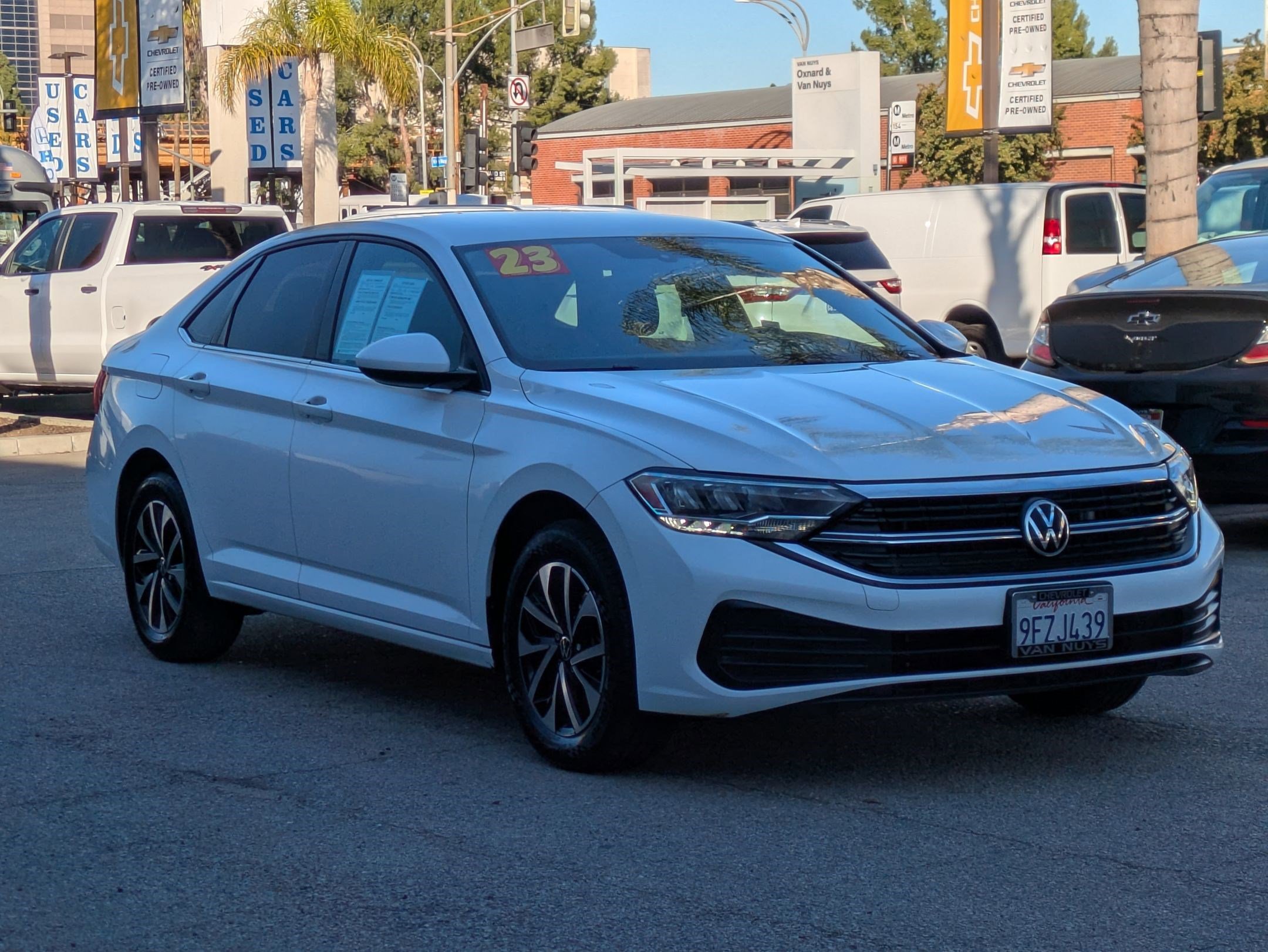 Used 2023 Volkswagen Jetta S image 3