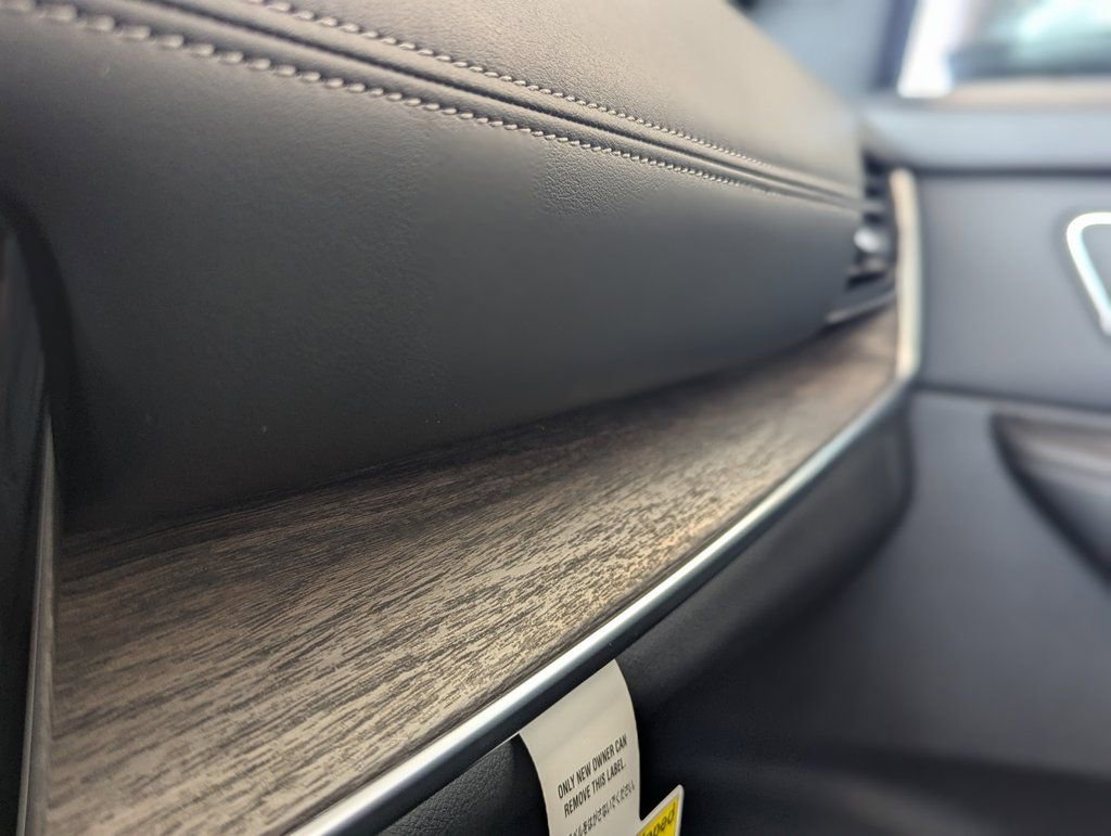 New 2026 Nissan Rogue Platinum image 25