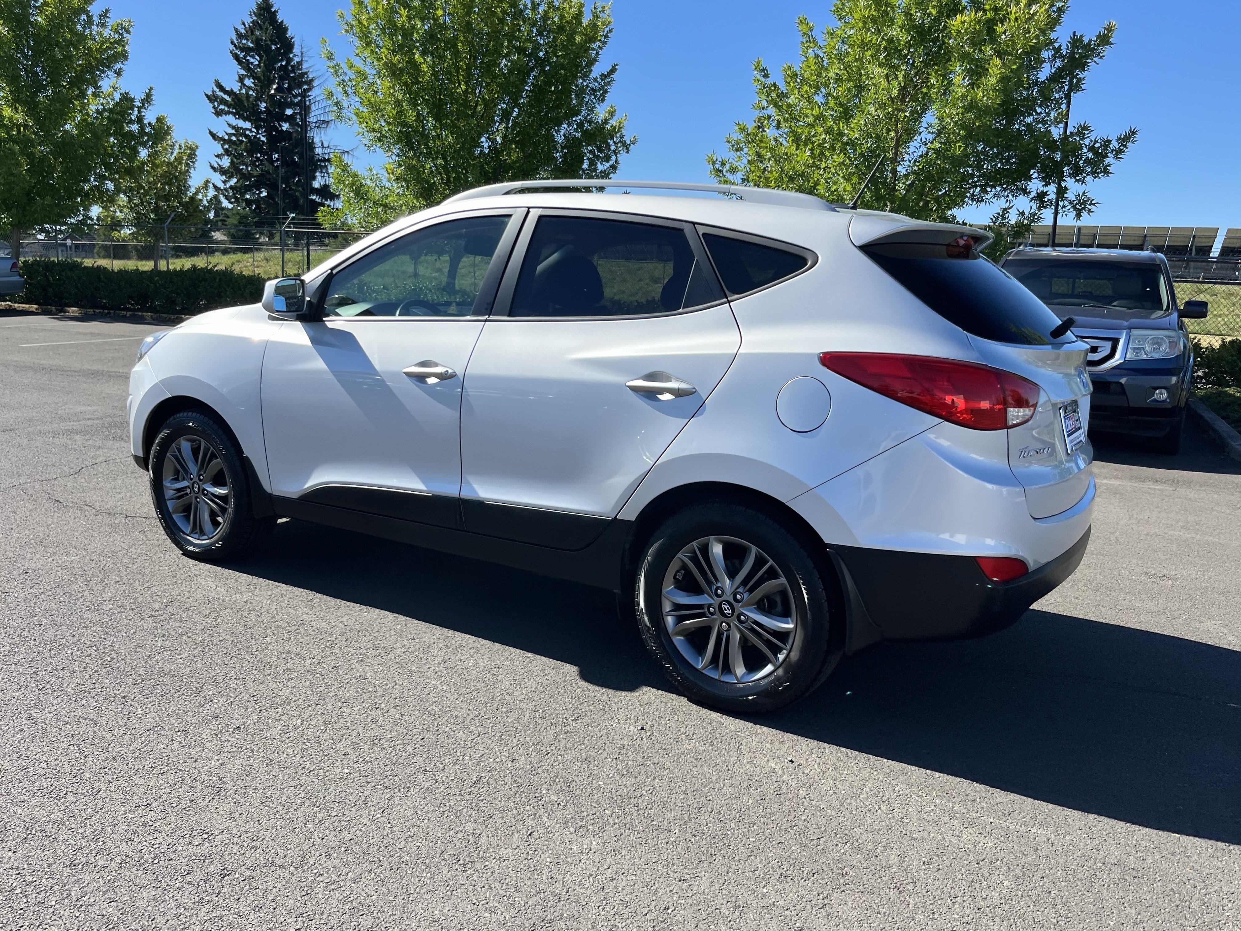 Used 2014 Hyundai Tucson SE AWD/4WD image 3