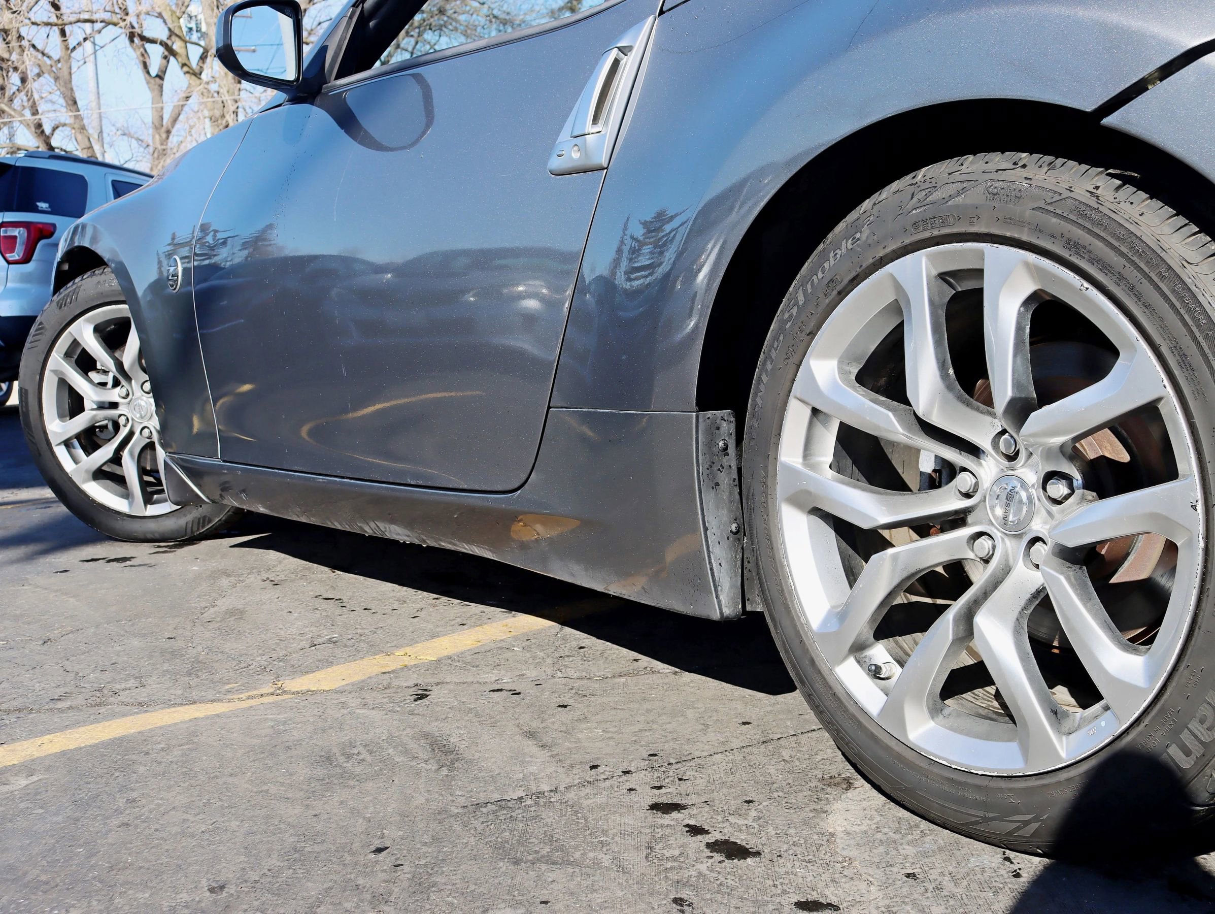 Used 2013 Nissan 370Z Touring RWD image 15