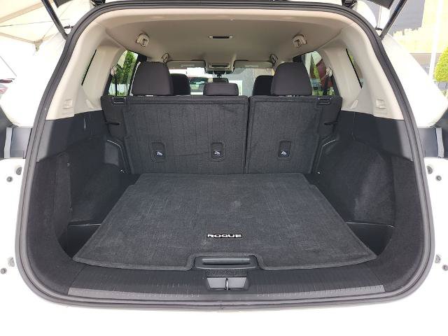 Certified 2025 Nissan Rogue S FWD image 14