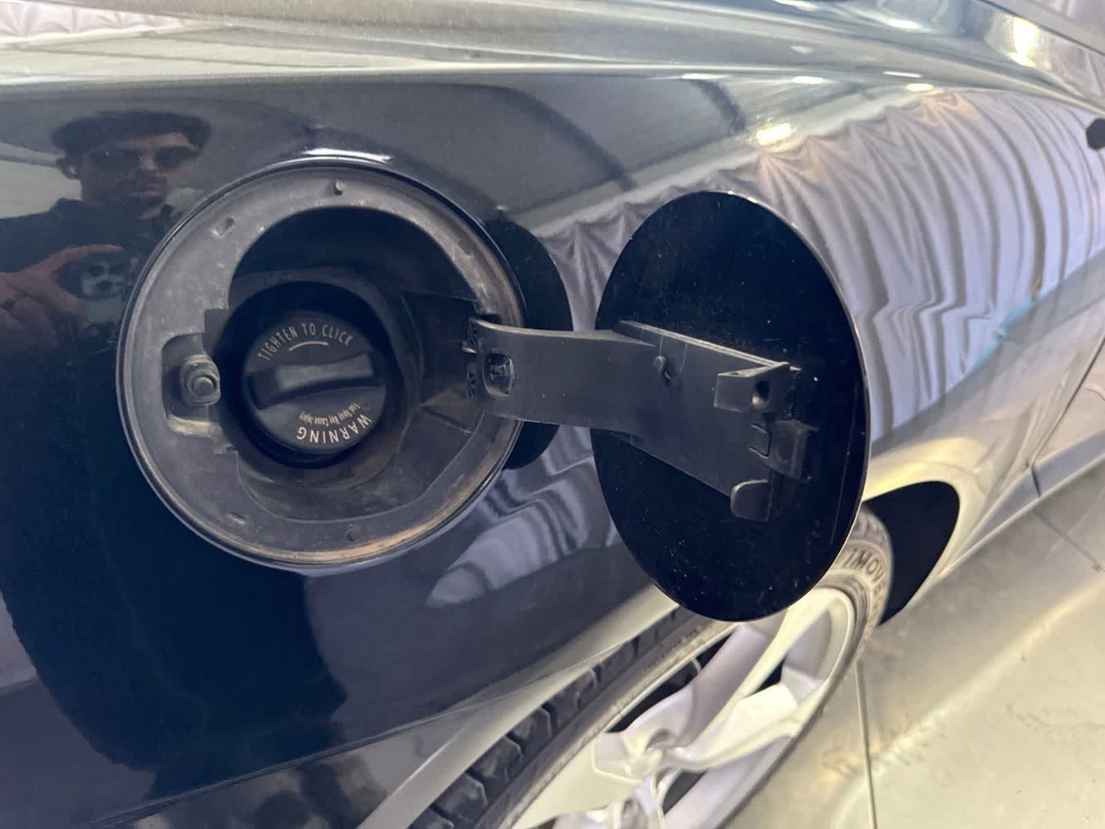 Used 2013 Chevrolet Camaro LS RWD image 14