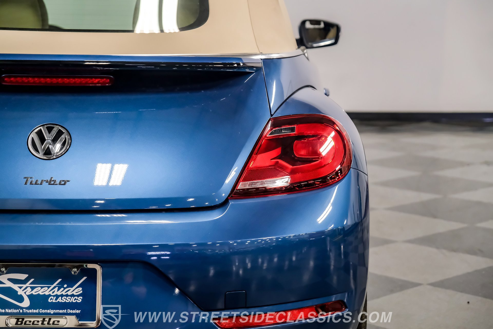 Used 2019 Volkswagen Beetle 2.0T Final Edition SEL image 27