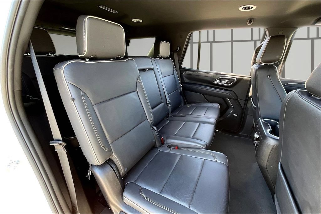 Used 2024 GMC Yukon SLT RWD image 24
