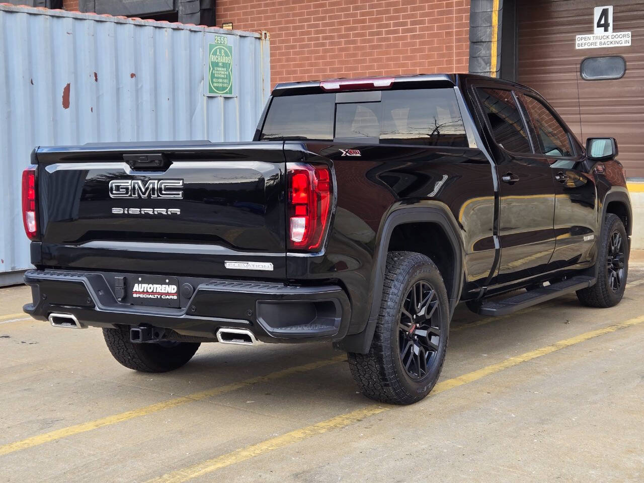 Used 2025 GMC Sierra 1500 Elevation w/ Elevation Premium Package AWD/4WD image 20
