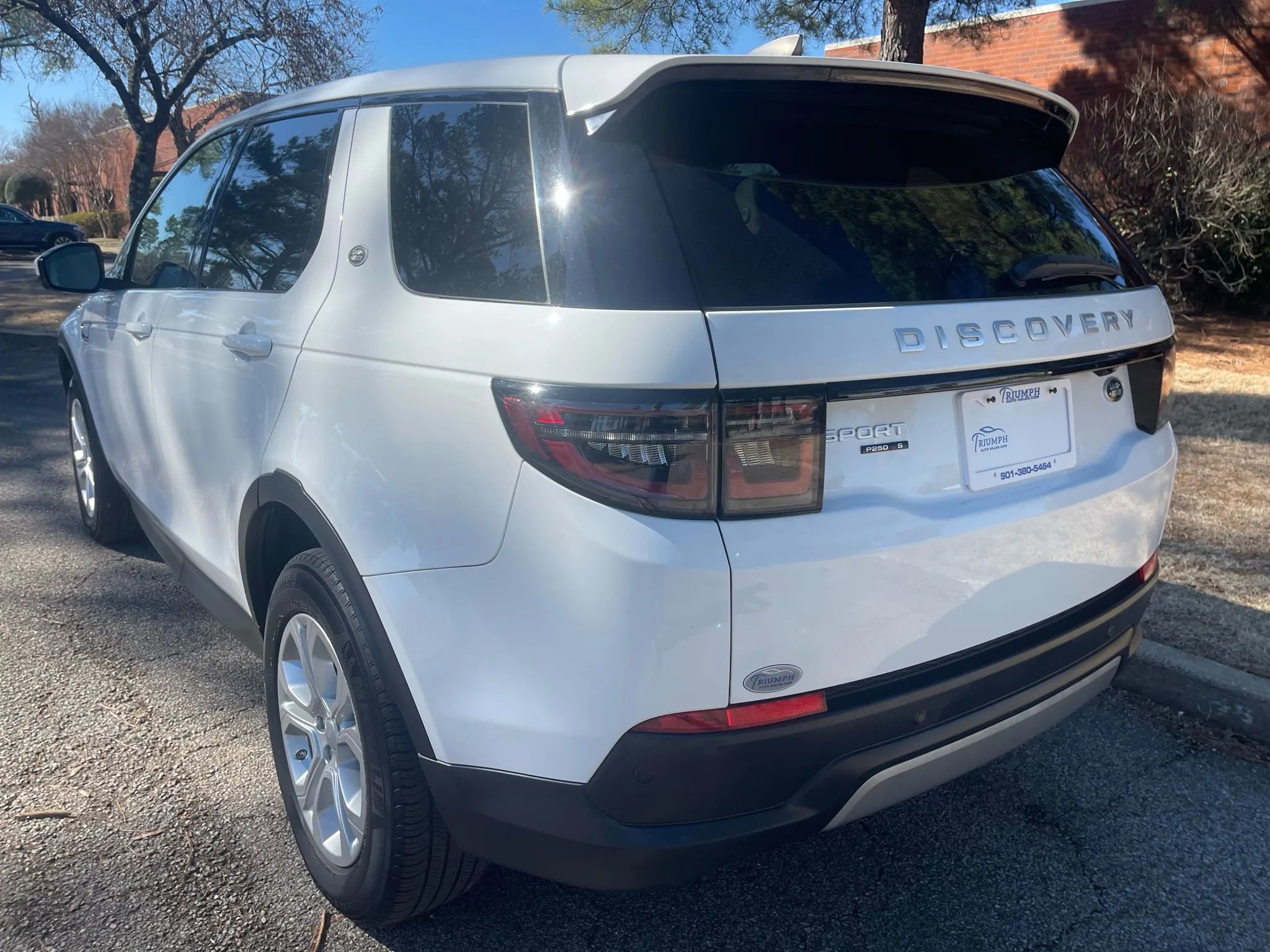 Used 2020 Land Rover Discovery Sport S image 3