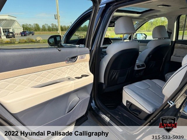 Used 2022 Hyundai Palisade Calligraphy AWD/4WD image 38
