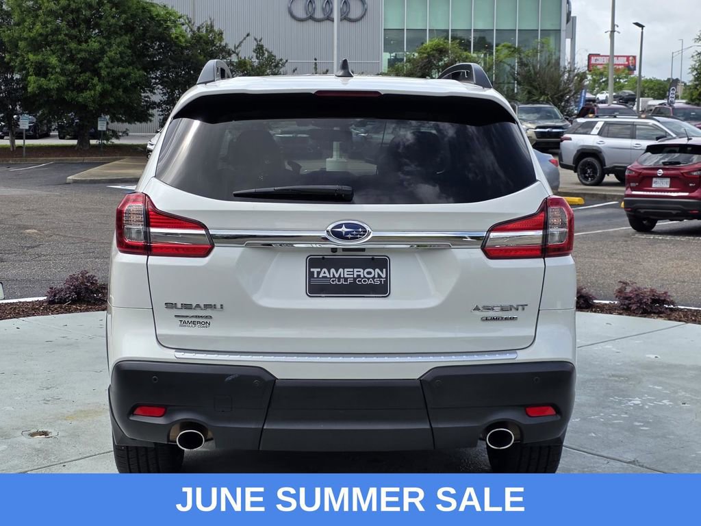 Used 2022 Subaru Ascent Limited w/ Technology Package AWD/4WD image 3