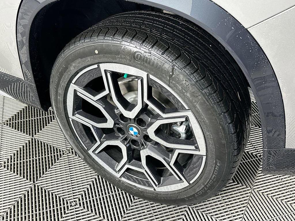 Used 2026 BMW X1 xDrive28i w/ Technology Package image 36