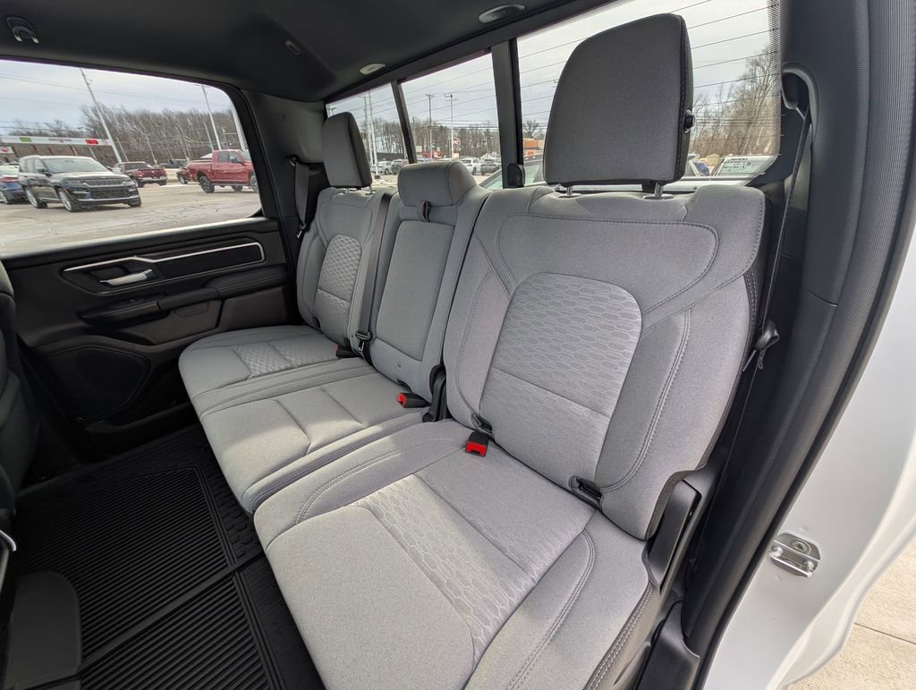 New 2026 RAM 1500 4x4 Crew Cab image 15