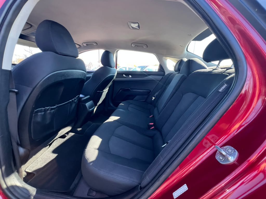 Used 2021 Kia K5 LXS FWD image 17