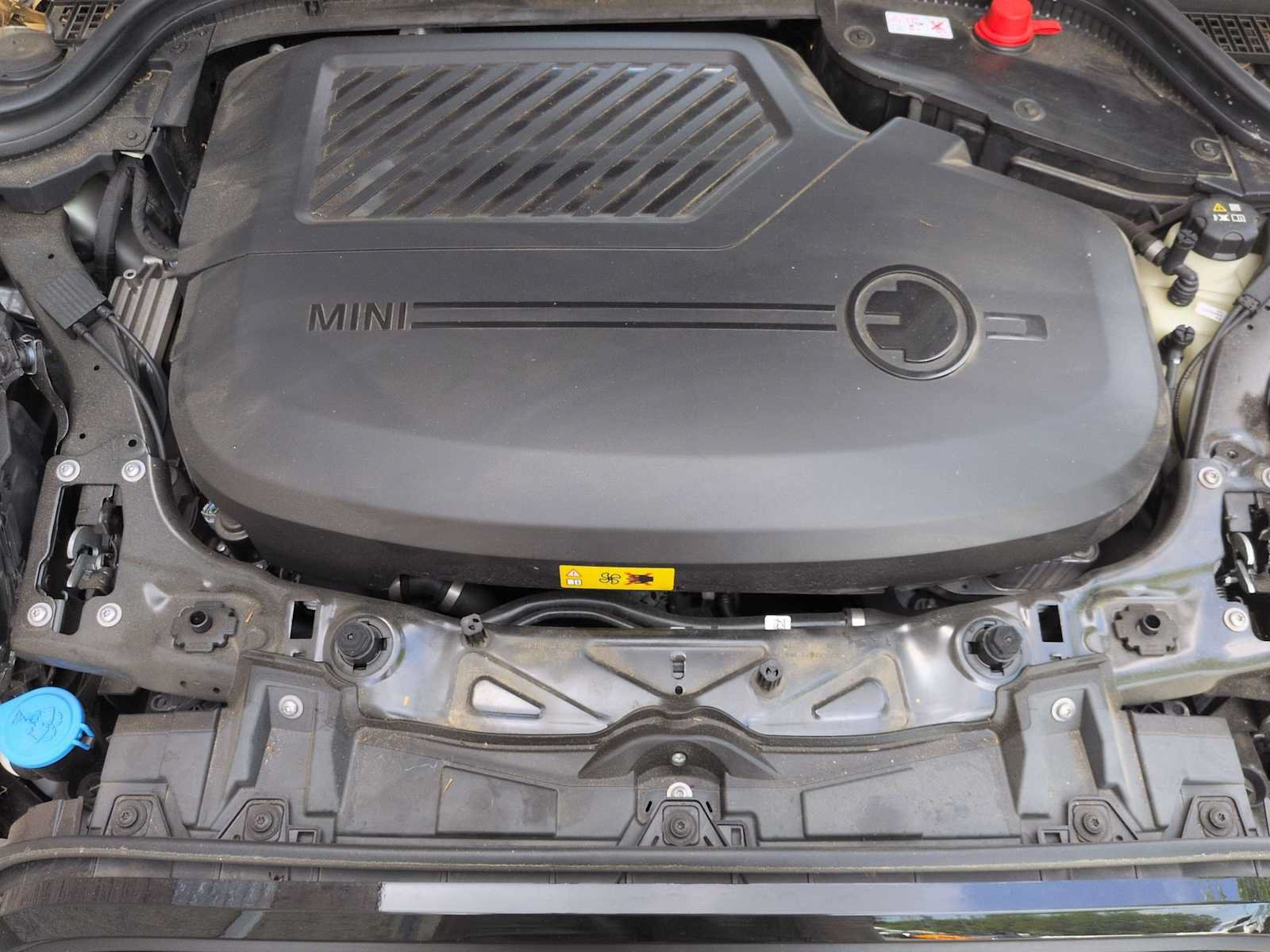 Used 2024 MINI Cooper SE FWD image 14