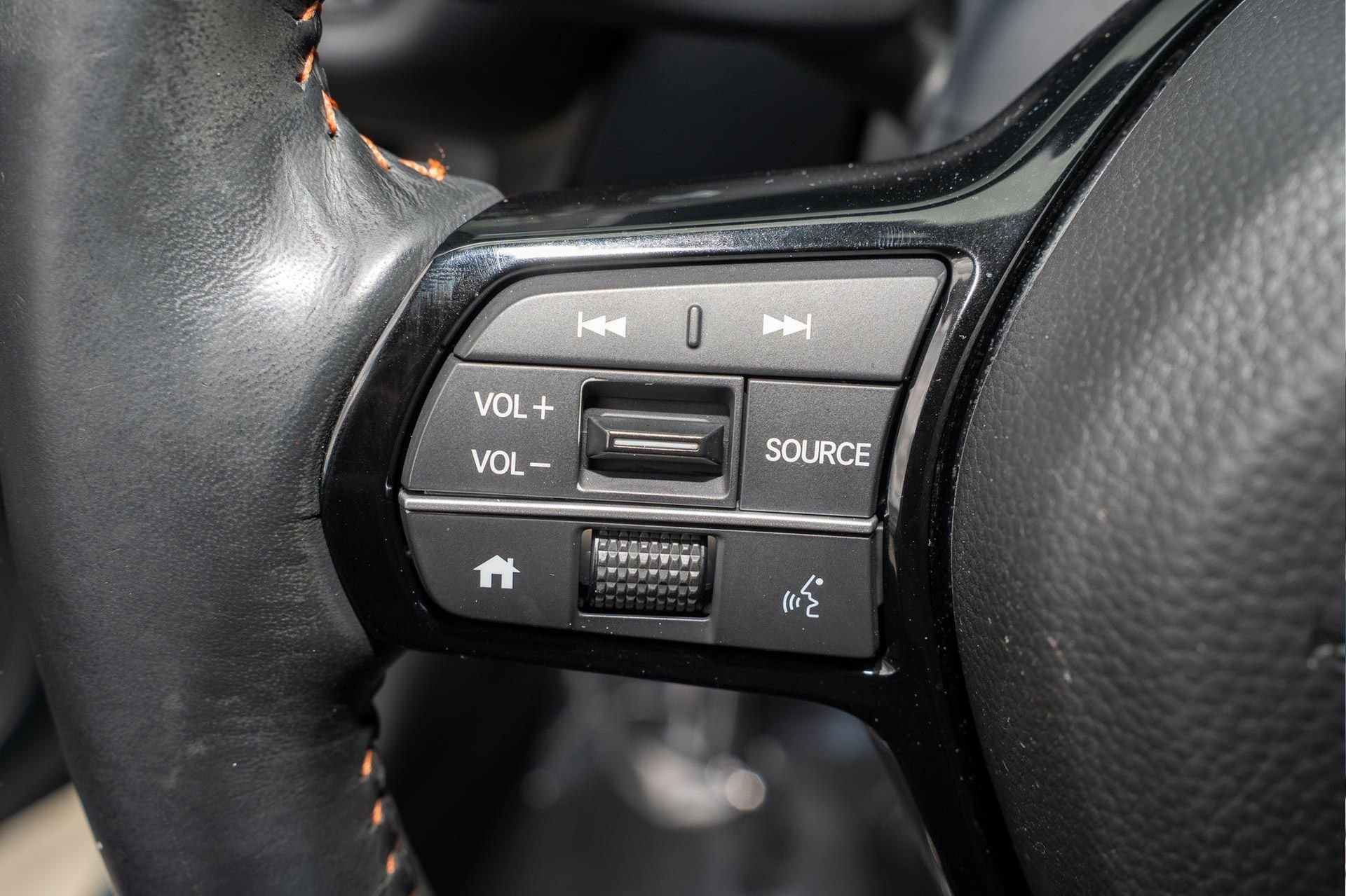 Certified 2023 Honda HR-V Sport image 29