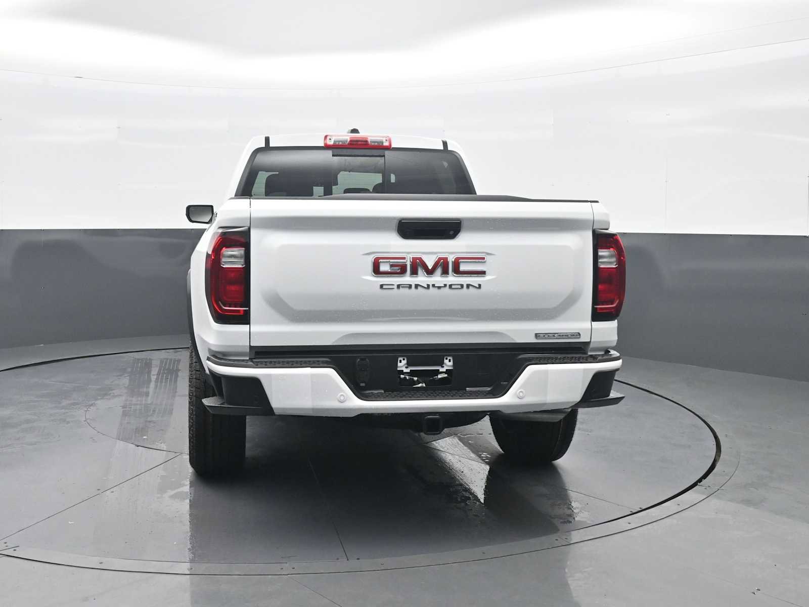 New 2026 GMC Canyon Elevation w/ Convenience Package image 6