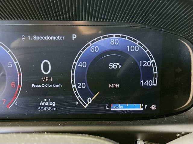 Used 2024 Jeep Wagoneer L Series II w/ Flexible Seating Group image 14