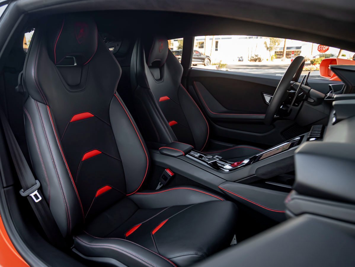 Used 2021 Lamborghini Huracan EVO image 21