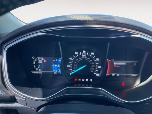 Used 2017 Ford Fusion SE w/ Equipment Group 201A image 22