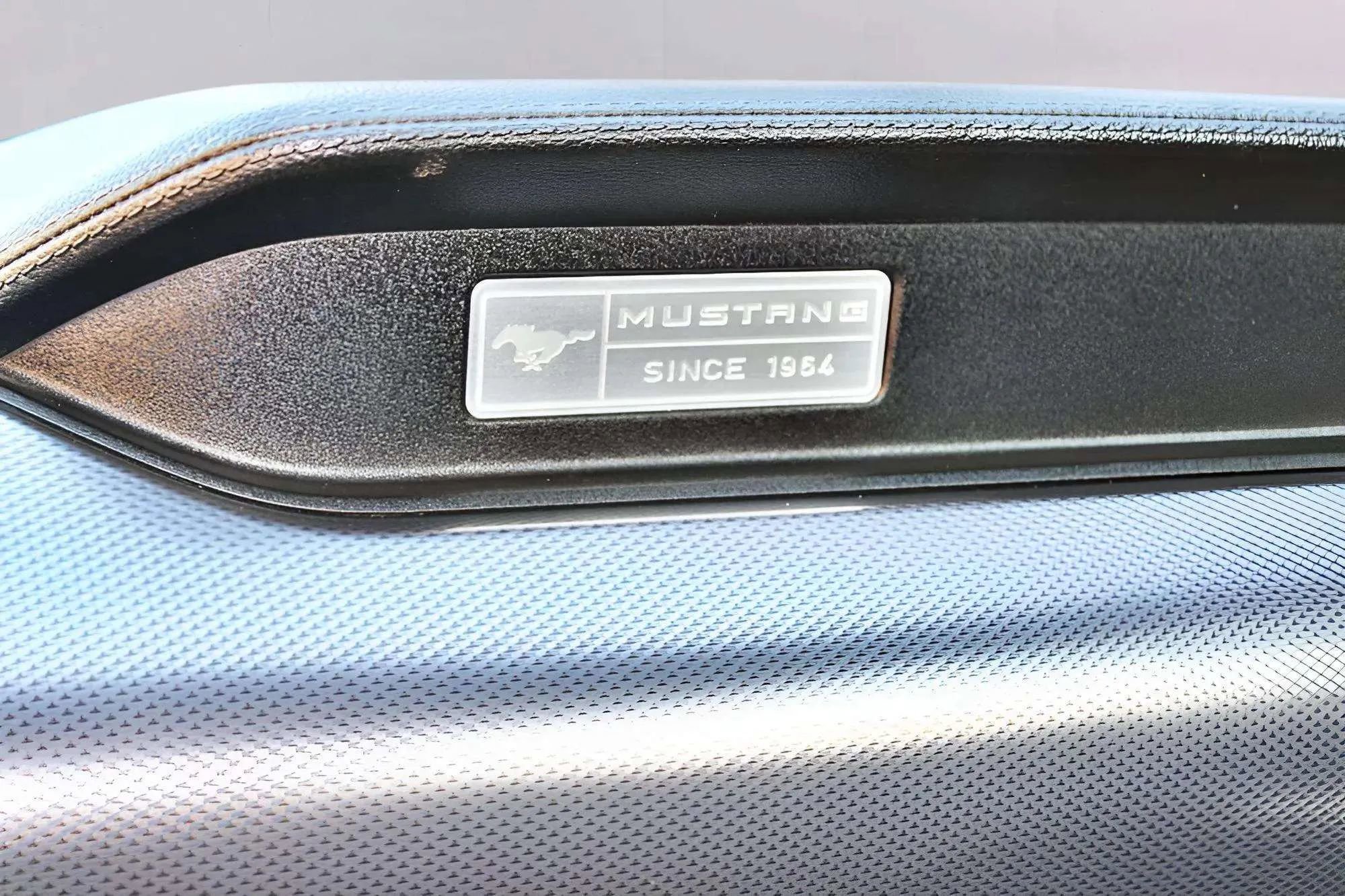 Used 2016 Ford Mustang Coupe image 19