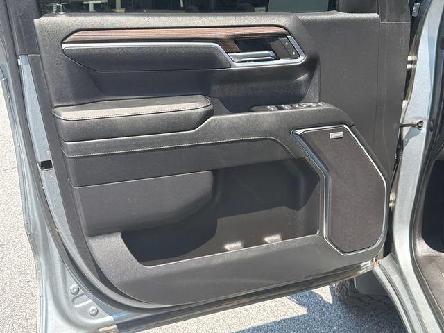 Used 2023 Chevrolet Silverado 1500 RST w/ Convenience Package II AWD/4WD image 12