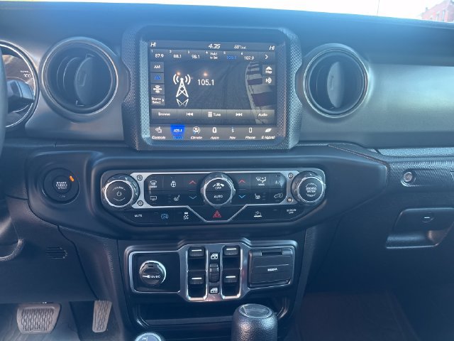 Used 2023 Jeep Wrangler Unlimited w/ Cold Weather Group AWD/4WD image 15
