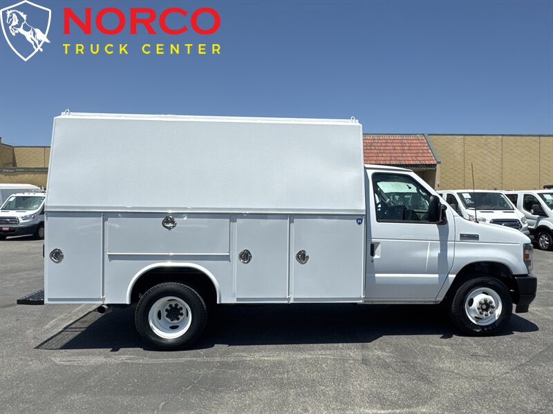 Used 2023 Ford E-350 and Econoline 350 Super Duty w/ Power Windows & Locks Group RWD image 1