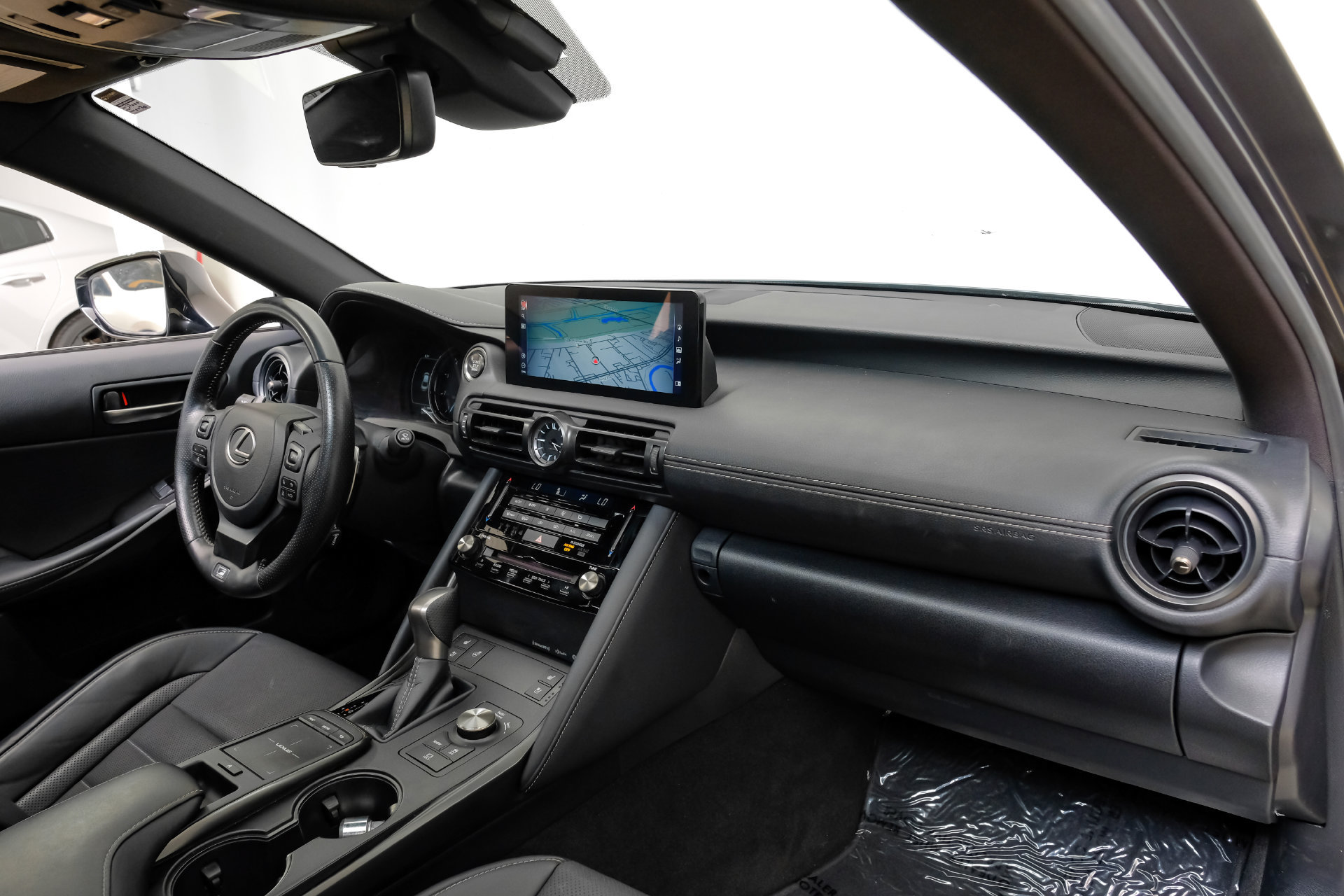 Used 2024 Lexus IS 350 F Sport w/ Navigation Package RWD image 17