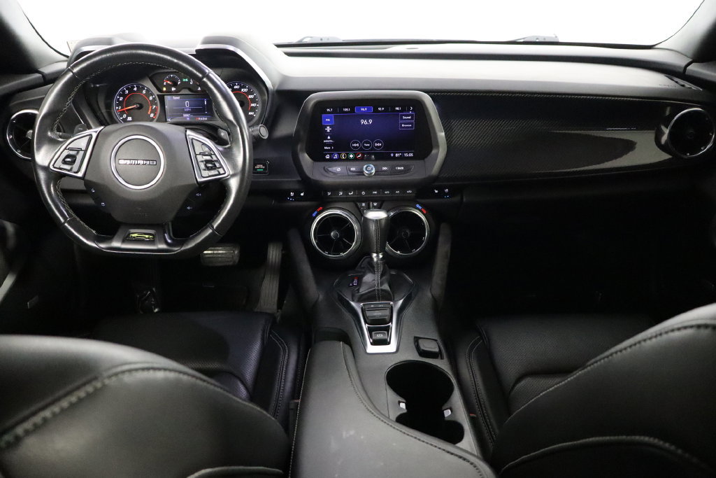 Used 2023 Chevrolet Camaro LT RWD image 13