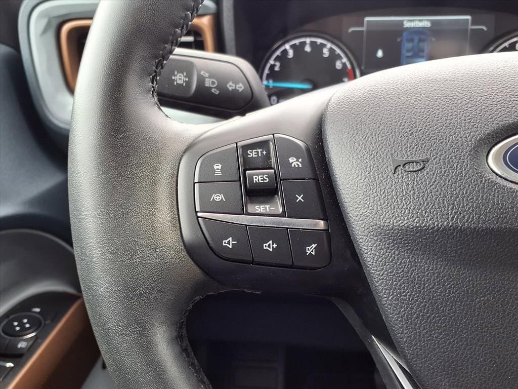 Used 2024 Ford Maverick Lariat w/ FX4 Off-Road Package AWD/4WD image 20