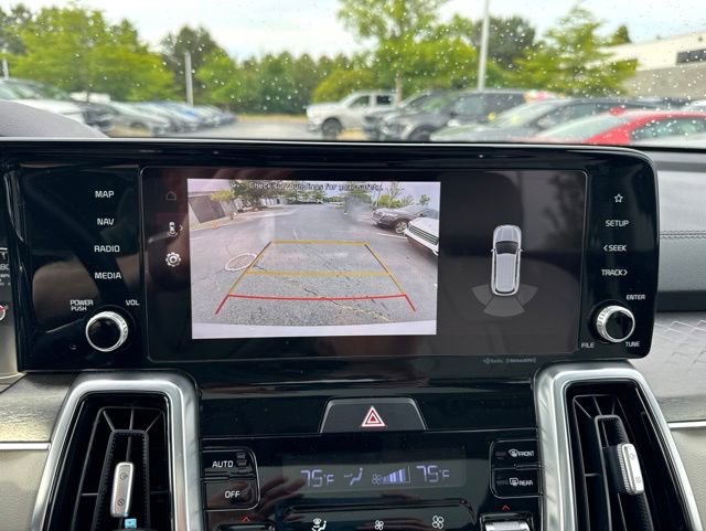 Certified 2022 Kia Sorento SX FWD image 13