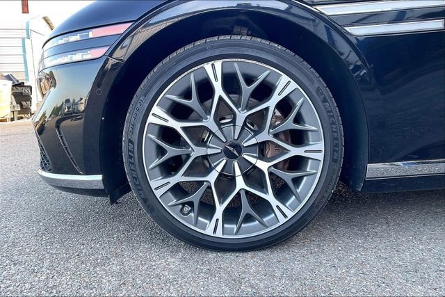 Used 2023 Genesis G90 3.5T AWD/4WD image 5