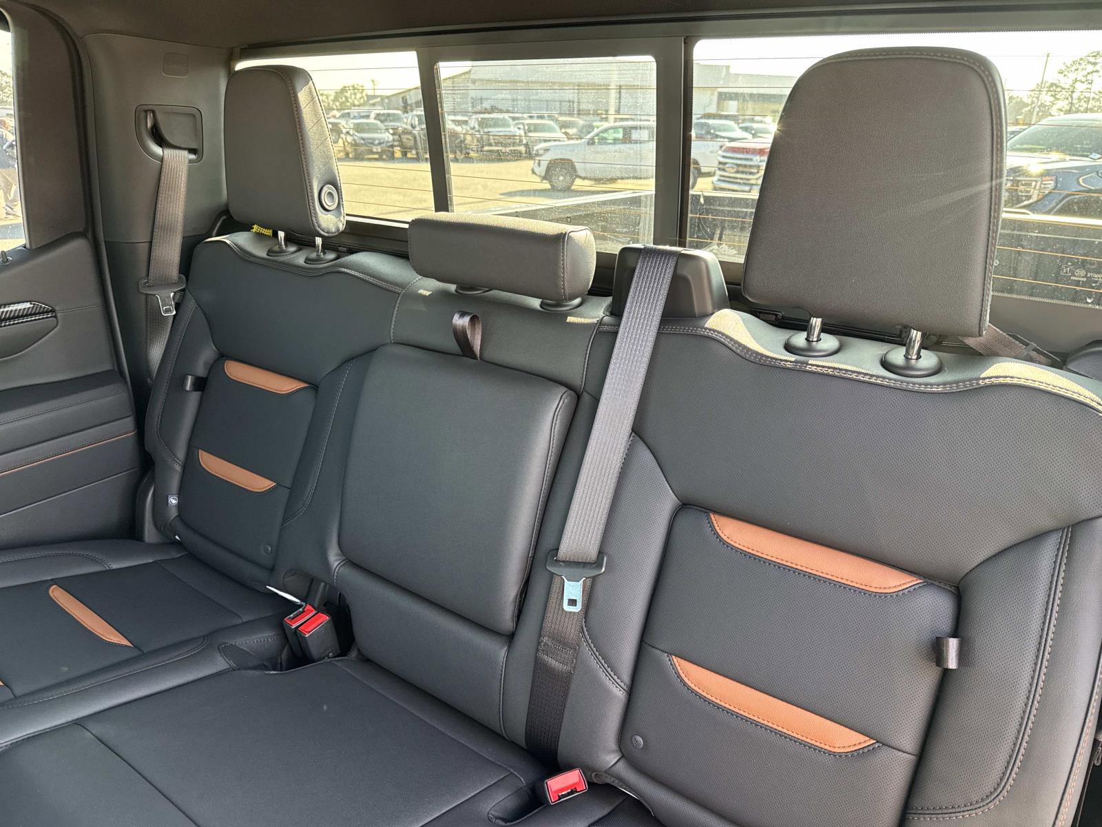 New 2026 GMC Sierra 1500 AT4 w/ Technology Package AWD/4WD image 16