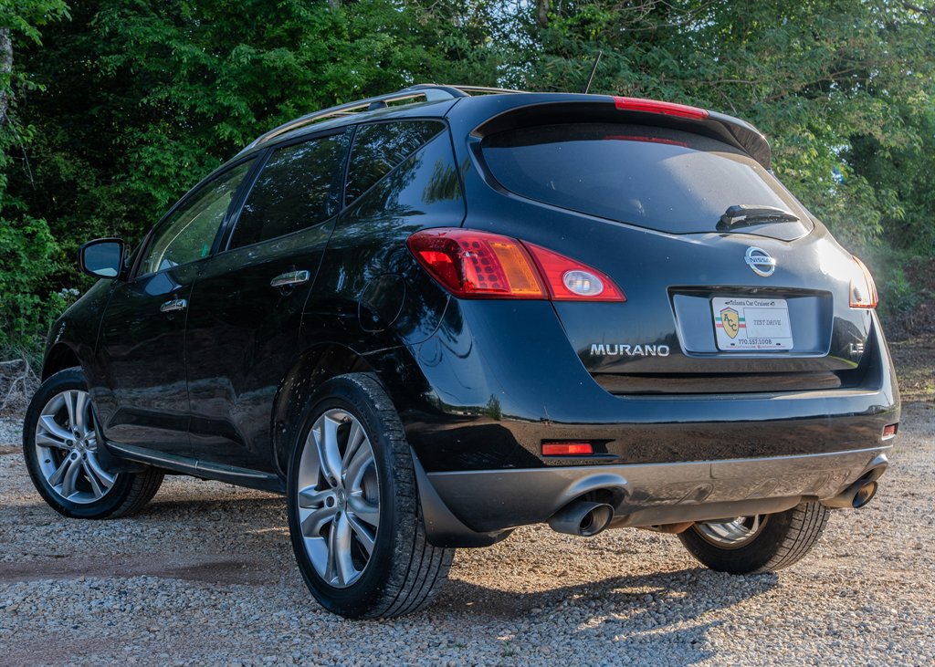 Used 2010 Nissan Murano LE w/ Navigation Pkg FWD image 3
