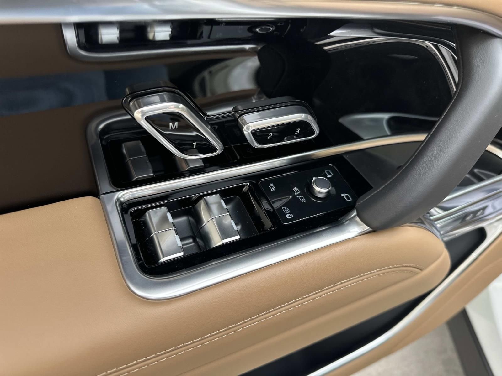 New 2026 Land Rover Range Rover SE AWD/4WD image 10