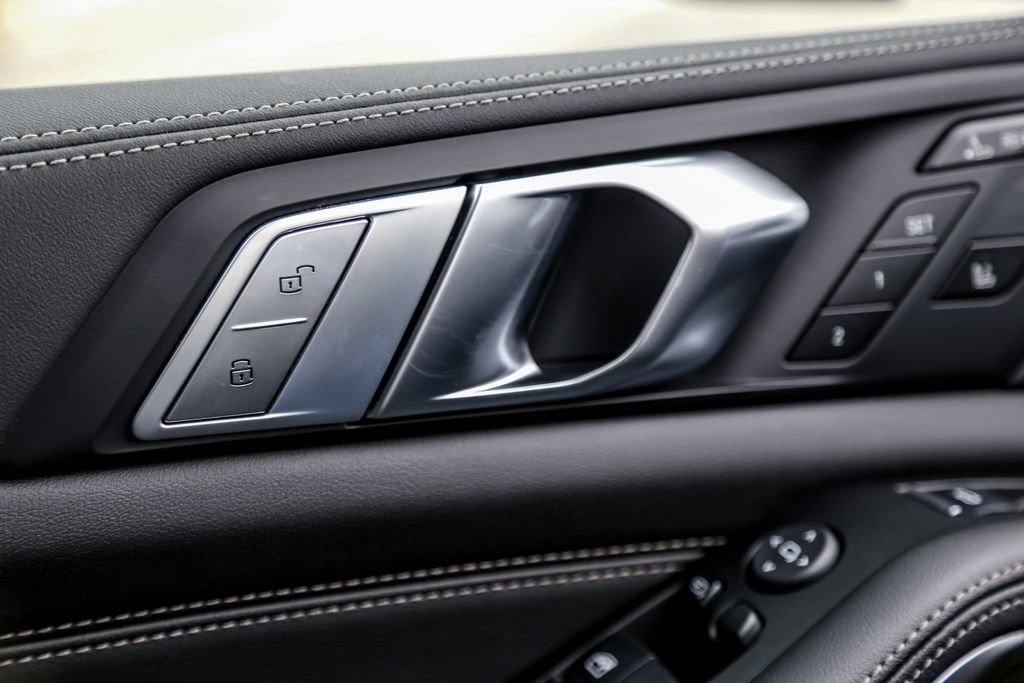 New 2026 BMW X7 xDrive40i w/ M Sport Package image 17