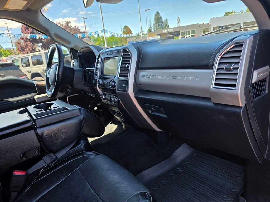 Used 2017 Ford F350 Lariat AWD/4WD image 24