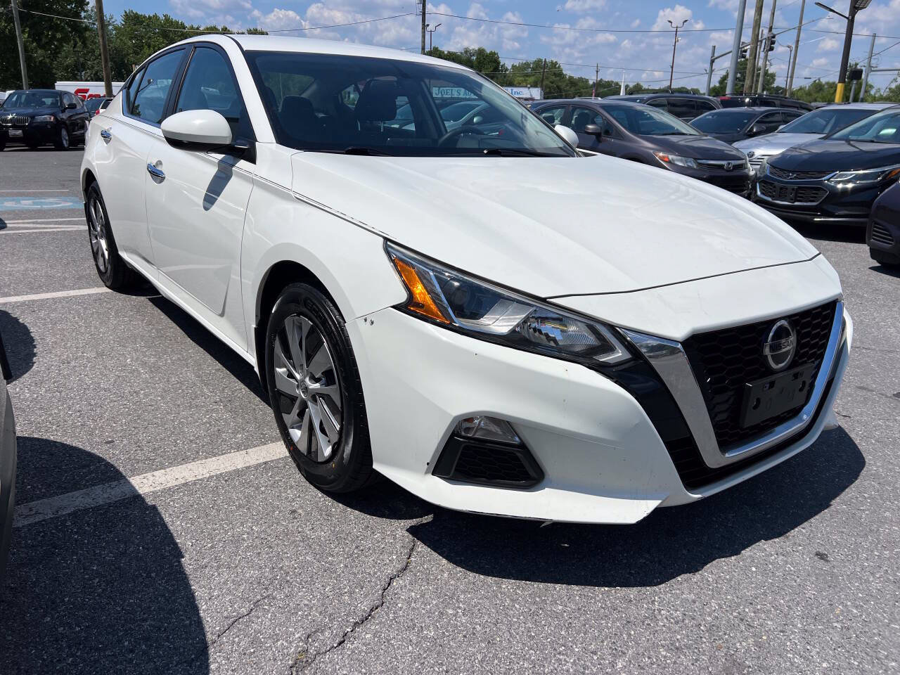 Used 2019 Nissan Altima 2.5 S FWD image 3