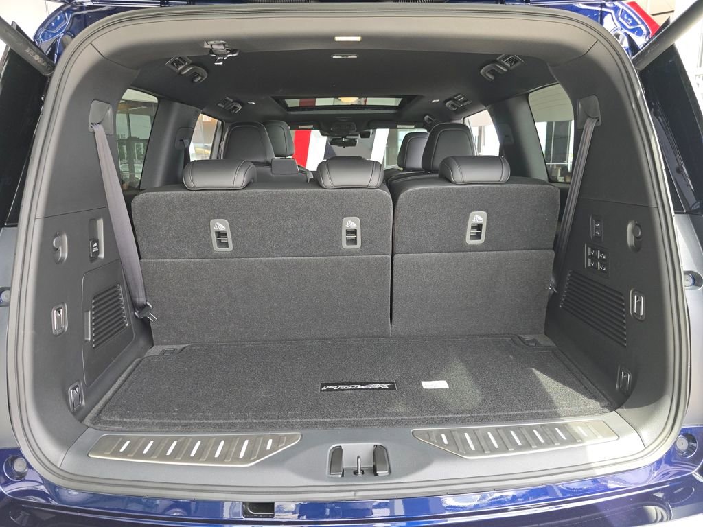New 2025 Nissan Armada PRO-4X w/ Pro-4X Premium Package image 28