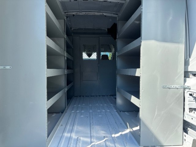 Used 2023 Ford Transit 250 148 High Roof RWD image 12