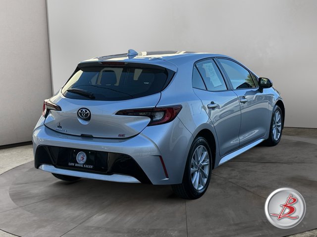 Used 2025 Toyota Corolla SE FWD image 7