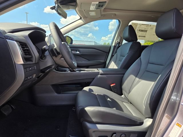 New 2026 Nissan Rogue Dark Armor FWD image 7