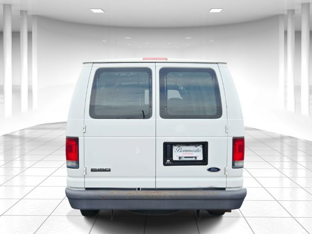 Used 2006 Ford E-150 and Econoline 150 RWD image 4