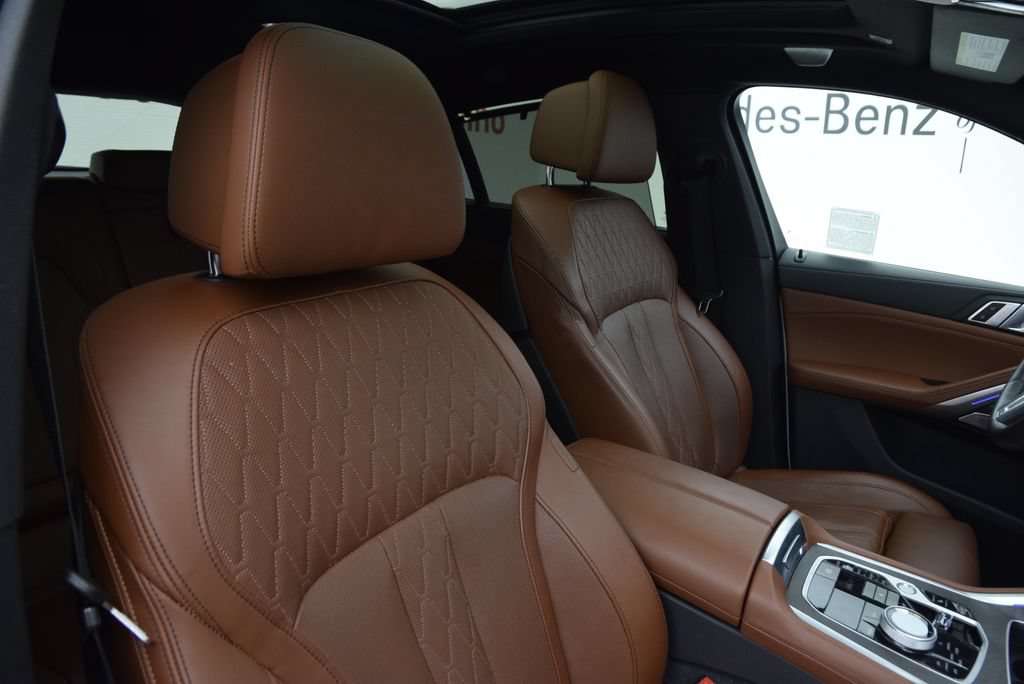 Used 2025 BMW X6 M60i w/ Executive Package AWD/4WD image 17