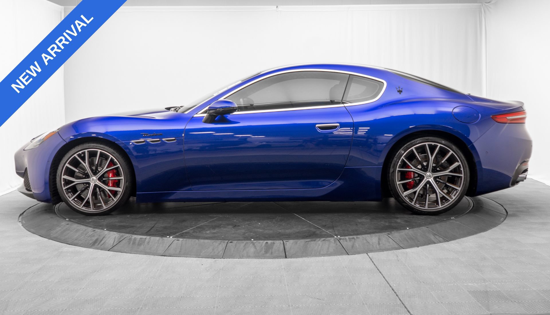Used 2024 Maserati GranTurismo Modena AWD/4WD image 4