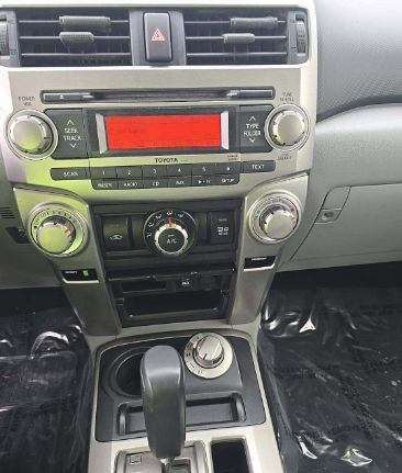 Used 2013 Toyota 4Runner SR5 image 18