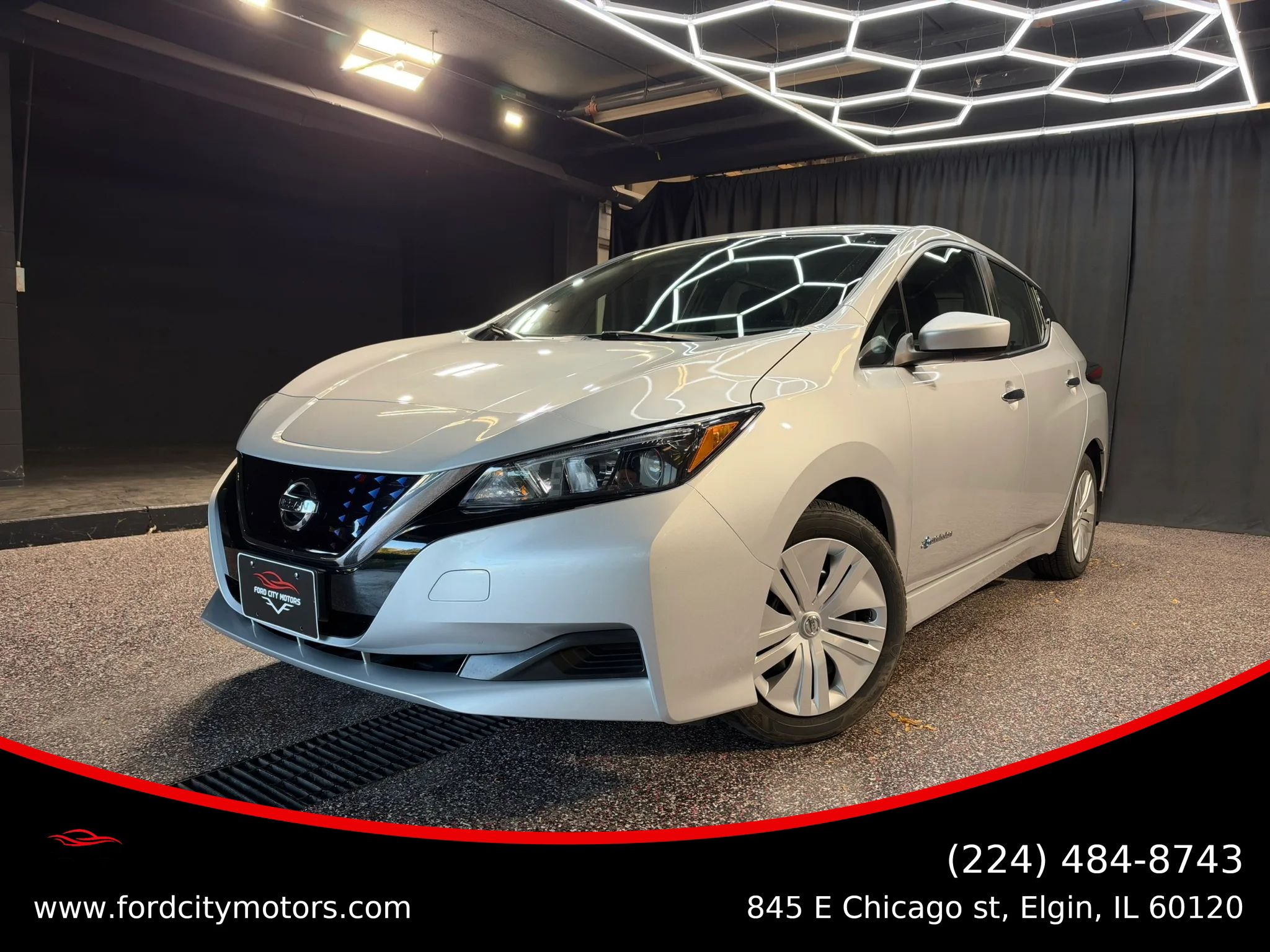 Used 2018 Nissan Leaf S w/ S Charge Package FWD image 1